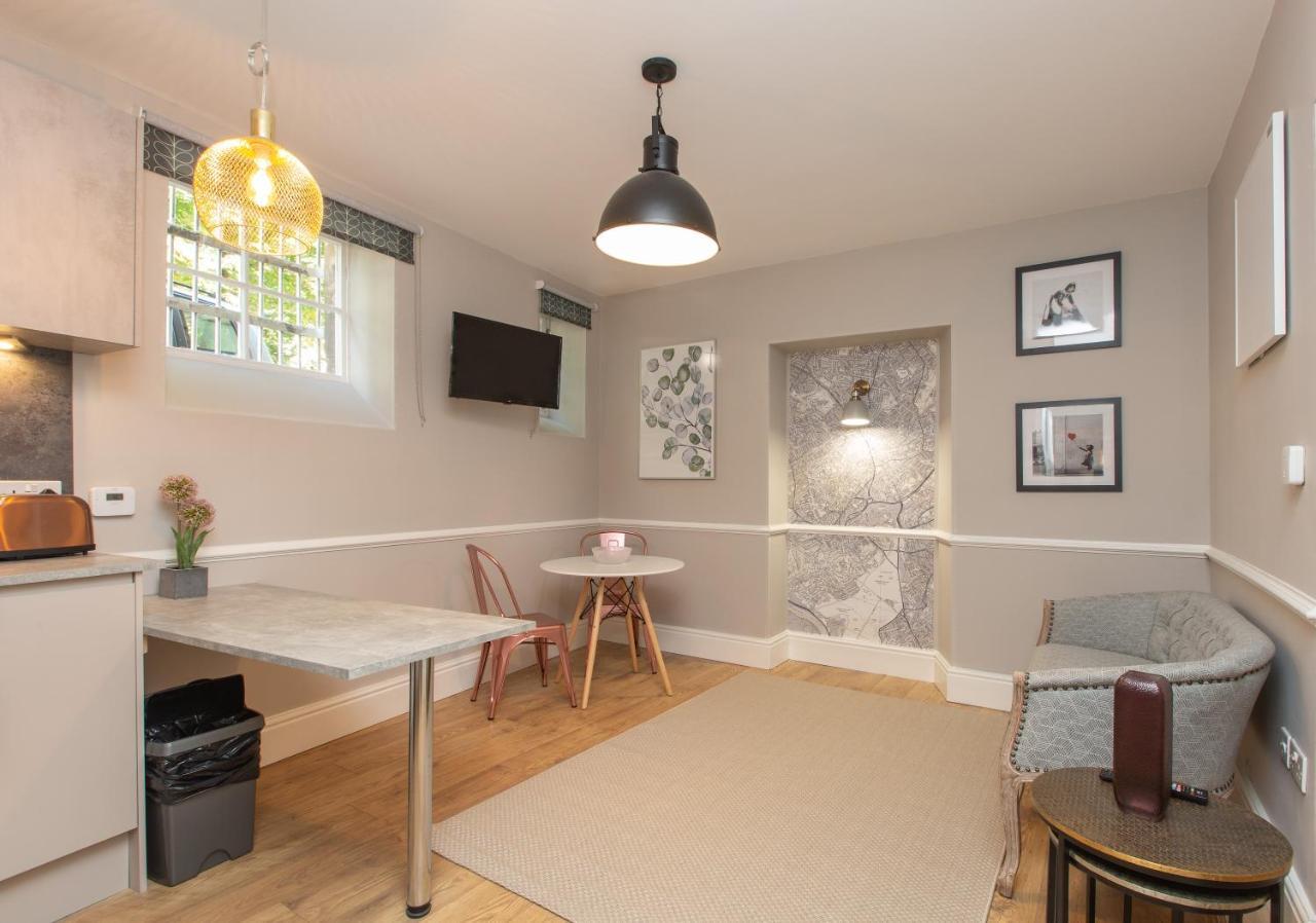 בריסטול Alma Apartments In A Perfect Location מראה חיצוני תמונה