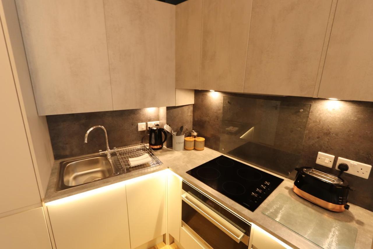 בריסטול Alma Apartments In A Perfect Location מראה חיצוני תמונה