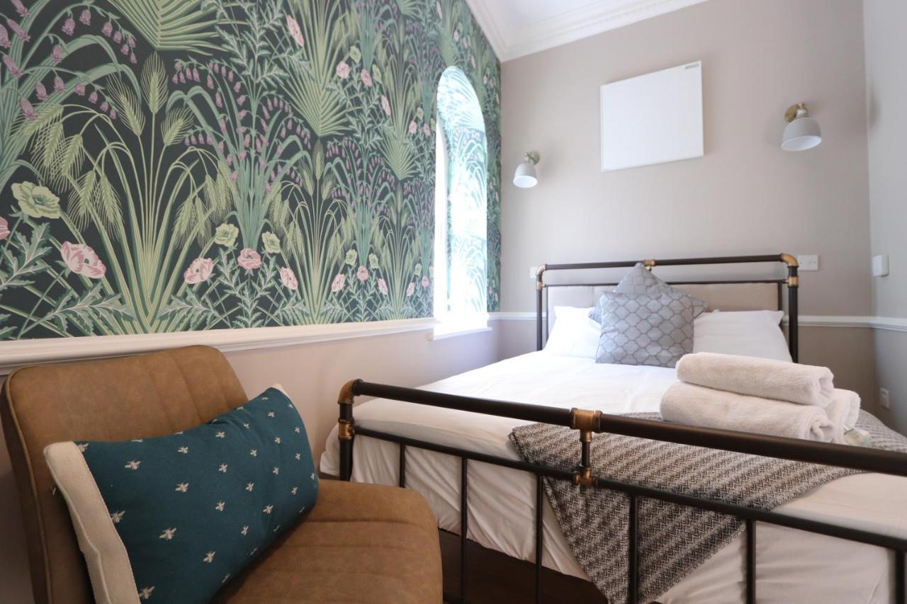 בריסטול Alma Apartments In A Perfect Location מראה חיצוני תמונה