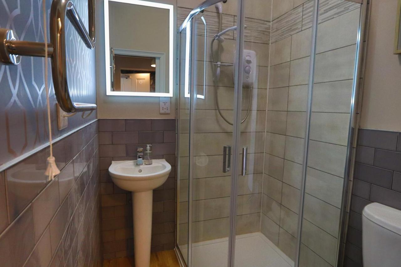 בריסטול Alma Apartments In A Perfect Location מראה חיצוני תמונה