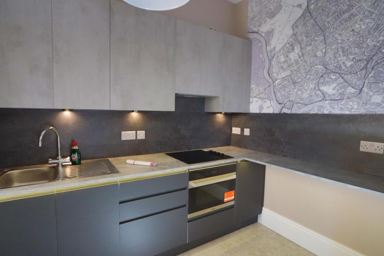 בריסטול Alma Apartments In A Perfect Location מראה חיצוני תמונה