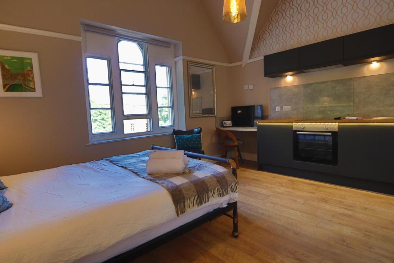 בריסטול Alma Apartments In A Perfect Location מראה חיצוני תמונה