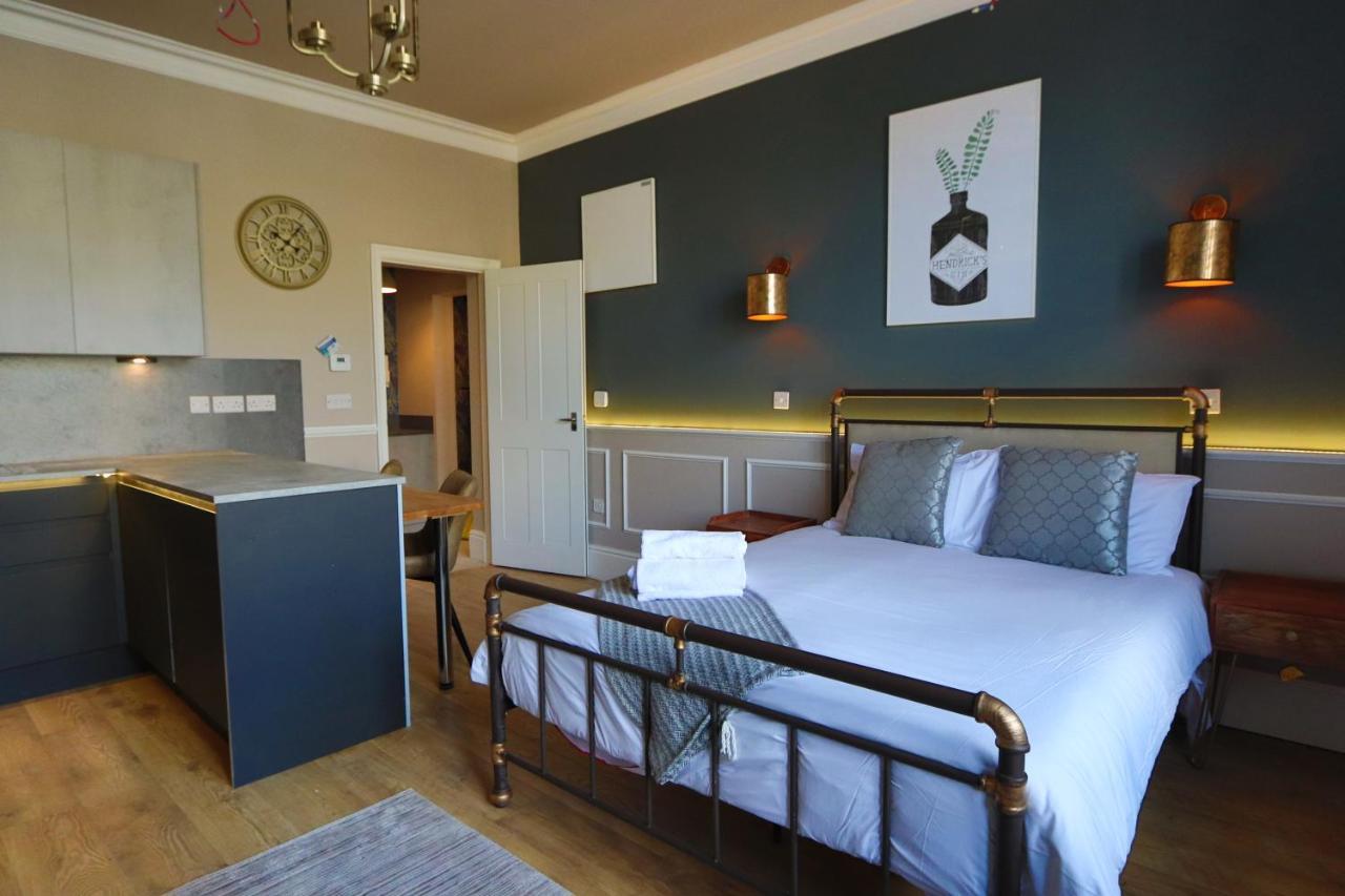 בריסטול Alma Apartments In A Perfect Location מראה חיצוני תמונה